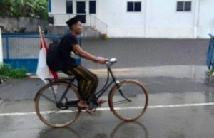 Mad Onthel Mad Onthel - Oleh: Al-Falaah