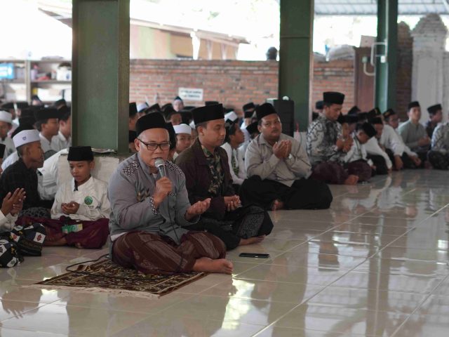 ziarah,makam waliallah,aunan drajat,YPPSD