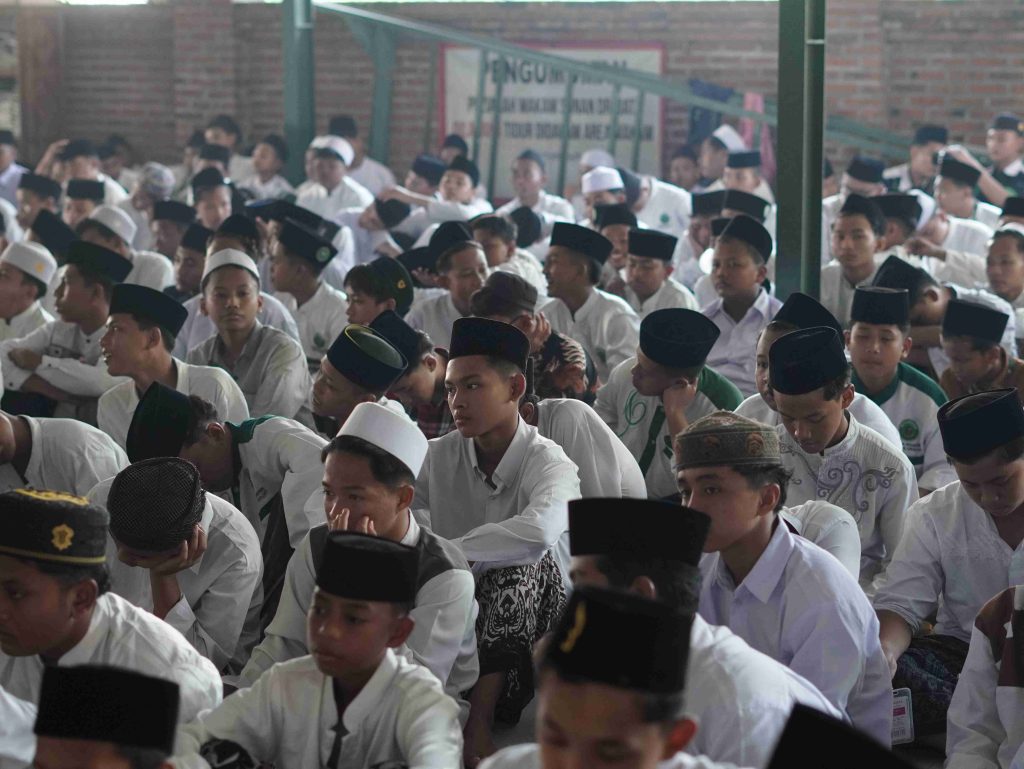SANTRI SUNAN DRAJAT