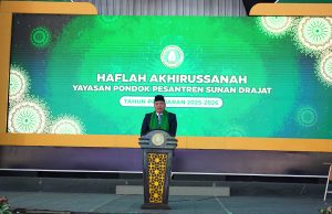 Wamentan RI Ajak Santri Sunan Drajat Bermimpi Besar Melalui Jalan Pendidikan
