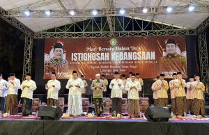 Ribuan Santri Pondok Pesantren Sunan Drajat Gelar Istighosah Kebangsaan