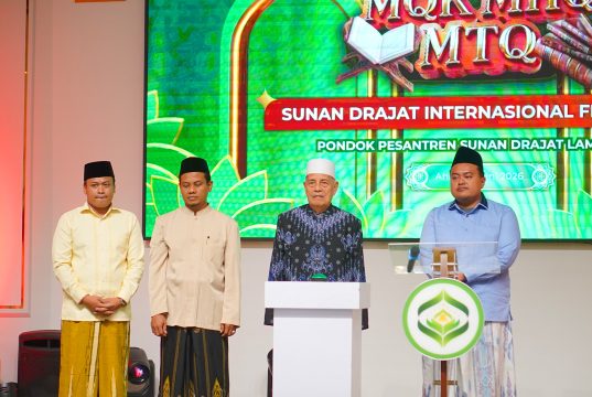 Pembukaan Grand Final Sunan Drajat International Fest 1 2026, PP. Sunan Drajat Perkuat Kiprah Pesantren Berwawasan Global