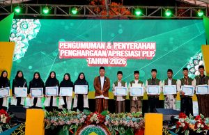 PP. Sunan Drajat Beri Apresiasi Fasilitator dan Pendamping Terbaik pada Penutupan PLP 2026
